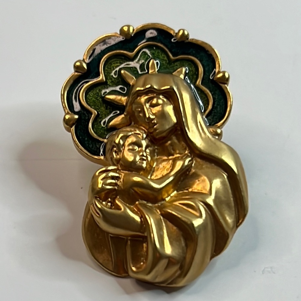 Vintage Avon Mary with Baby Jesus Brooch | Pin